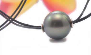 Tahitian Pearl Necklace Transal