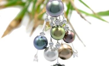 Tahitian Pearl Pendant Victory